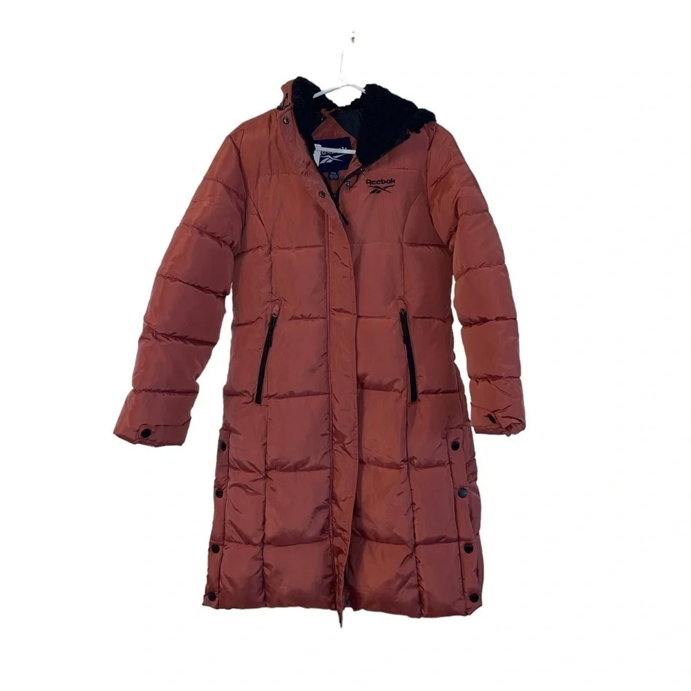 NWT- Reebok Full zip long puffer, water resistant. Size S/Ch - Picture 1 of 7
